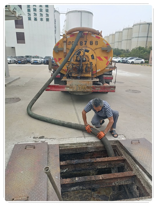 偏关隔油池清掏